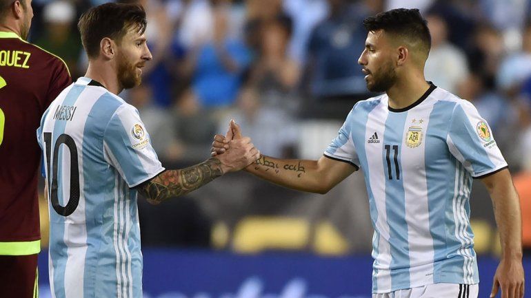 La vuelta de Messi y la polémica: Agüero afuera