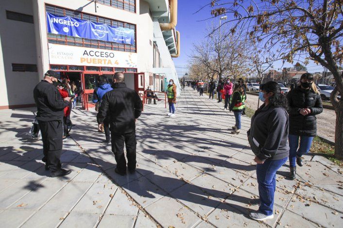 Provincia buscará aplicar 31 mil vacunas en tres días