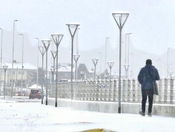 ¿poblar o competir? entre celulares baratos y provincias desiertas