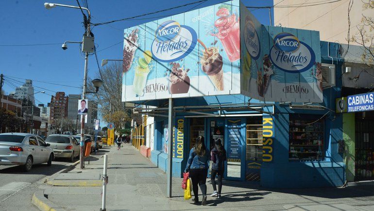 Auge inmobiliario: cerró uno de los últimos locutorios