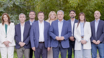 Los gobernadores de Neuquén y Río Negro y los candidatos de los espacios políticos para estas elecciones 2025 Los gobernadores de Neuquén y Río Negro y los candidatos de los espacios políticos para estas elecciones 2025