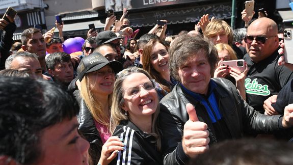 Fuerte tensión entre Carolina Píparo y Javier Milei