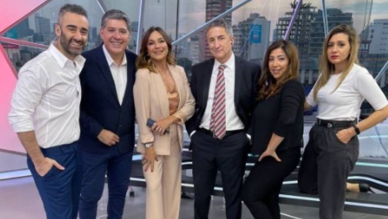 Las fotos soñadas de un periodista de TN en Emiratos Árabes junto a su esposa