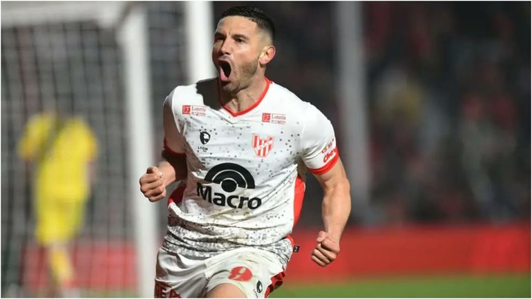 Maravilla Martínez, el 9 que quiere Tevez Maravilla Martínez, el 9 que quiere Tevez