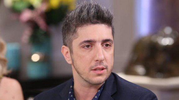 El emotivo mensaje de Jey Mammon por la muerte de su padre