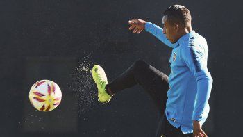 lejos de sancionarlo, boca le mejoraria el contrato a villa lejos de sancionarlo, boca le mejoraria el contrato a villa