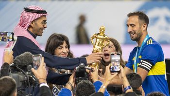 ¡de 10, boca! le gano al barcelona y obtuvo la maradona cup ¡de 10, boca! le gano al barcelona y obtuvo la maradona cup