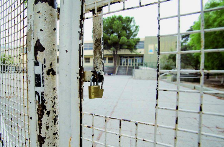 En la capital, el panorama dominante fue de escuelas vacías, según pudo comprobar este diario.