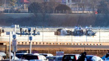 Las dos naves fueron halladas en las gélidas aguas del río Potomac, en Washington. Las dos naves fueron halladas en las gélidas aguas del río Potomac, en Washington.