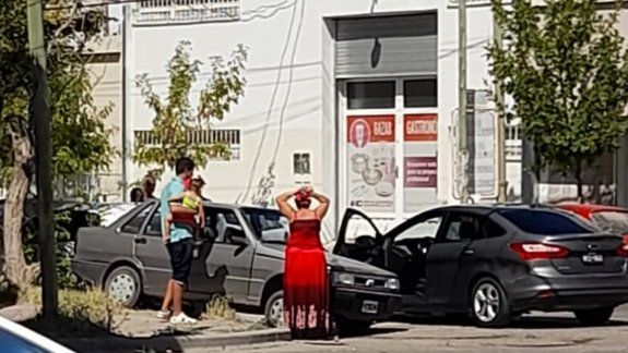 Tensión en el Bajo neuquino: tras un choque