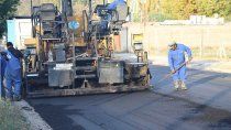 la municipalidad de neuquen avanza con la pavimentacion en z1 y quedara totalmente asfaltado
