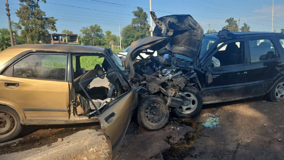 El adolescente de 15 años manejaba la Ecosport que chocó de frente con el otro auto