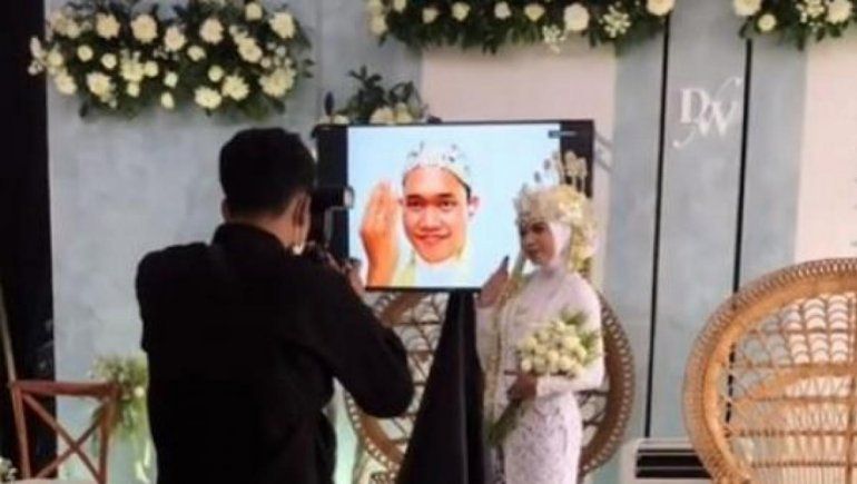 TikTok: enfermó de Covid-19 y asistió a su boda por videollamada.