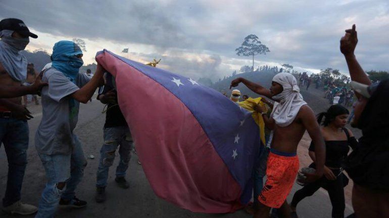 Serios enfrentamientos en la frontera entre Venezuela y Brasil