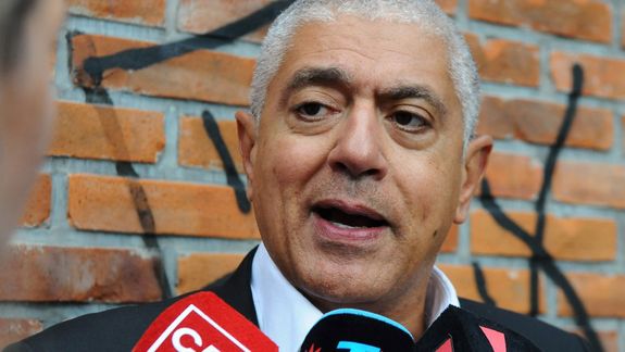 Carlos Broitman, abogado de Gloria Ruiz. Es un mediático de famosos y empresarios.