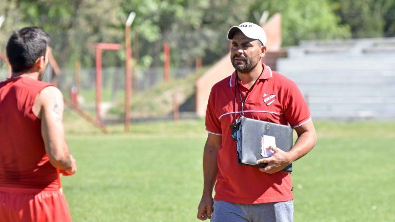 Diego Trotta diagrama la versión 2018 de Independiente.