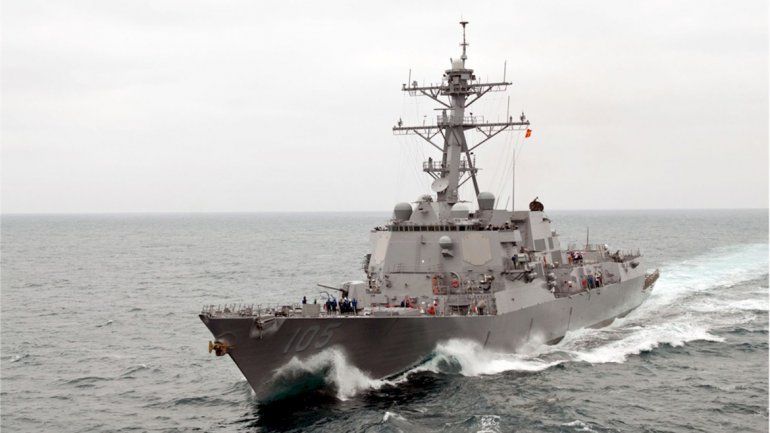 Alerta: Trump envió un destructor al Mar de China