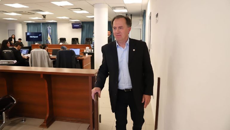 Le formularon cargos al intendente Luis Bertolini