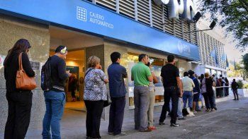 hoy comienza el pago de sueldo a los estatales