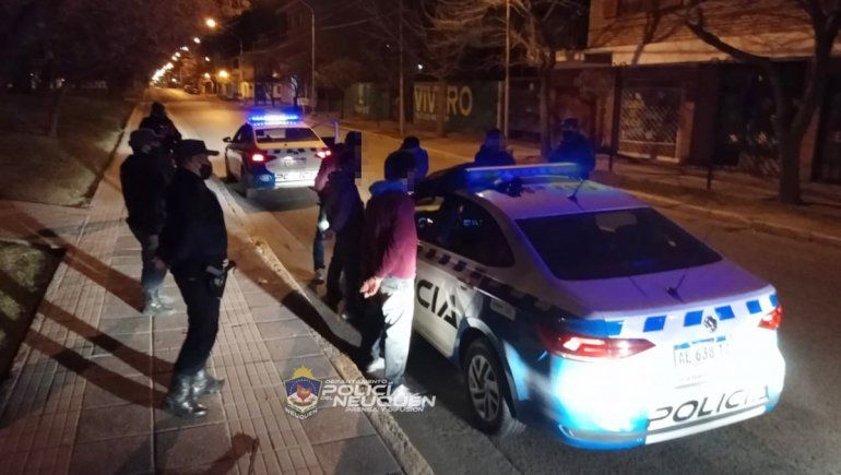 Los engancharon con 120 semillas de marihuana