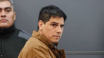 Pablo Parra, único acusado por el femicidio de Agustina Fernández, dijo a los jurados que es inocente. Foto: Anahí Cárdena. Pablo Parra, único acusado por el femicidio de Agustina Fernández, dijo a los jurados que es inocente. Foto: Anahí Cárdena.