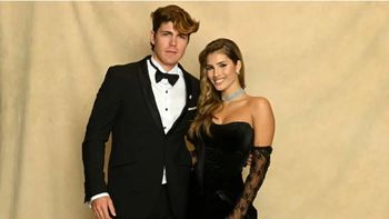 Julieta y Marcos niegan tener un romance, pero la química entre ellos fue muy notoria en la noche de los Martín Fierro. Julieta y Marcos niegan tener un romance, pero la química entre ellos fue muy notoria en la noche de los Martín Fierro.