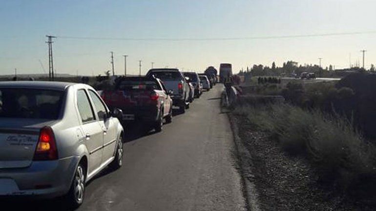 Empleados de la PIAP protestaron otra vez en la Ruta 22