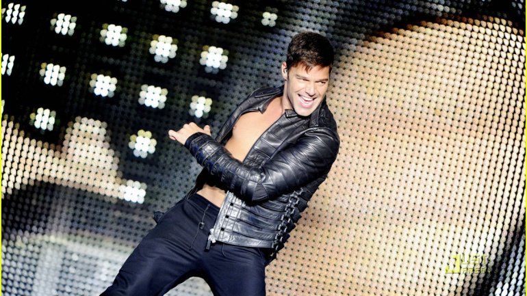 Ricky Martin en plena acción durante uno de los shows del tour que llegará a la Argentina en 2016.