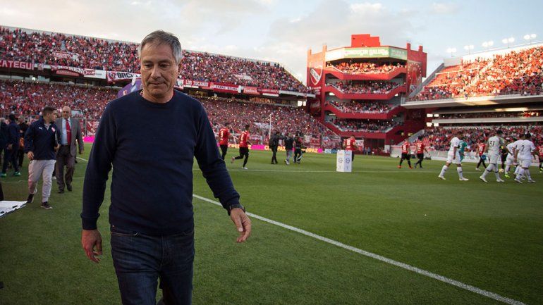 Holan, contra el neuquino Herrera: Nos metieron la mano en el bolsillo