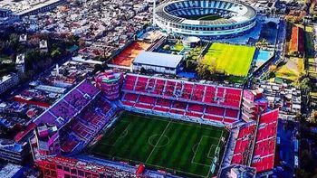 Independiente y Racing jugarán un nuevo clásico de Avellaneda. Independiente y Racing jugarán un nuevo clásico de Avellaneda.
