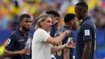 La bronca de Beccacece con la organización en la previa al partido de Ecuador contra México. La bronca de Beccacece con la organización en la previa al partido de Ecuador contra México.