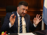 El ex senador Edgardo Kueider quedó en medio de un escándalo