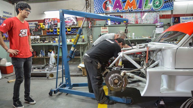 A Camilo le costó el  debut con equipo propio en Paraná