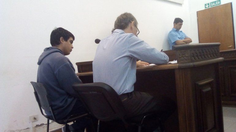 Baleó al ex amigo, lo acusaron y deberá mudarse de ciudad