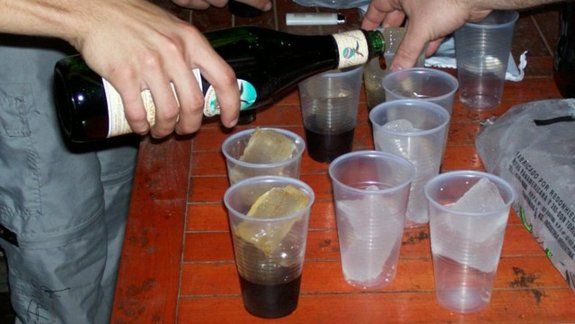 Peligra el abastecimiento de fernet por una huelga 