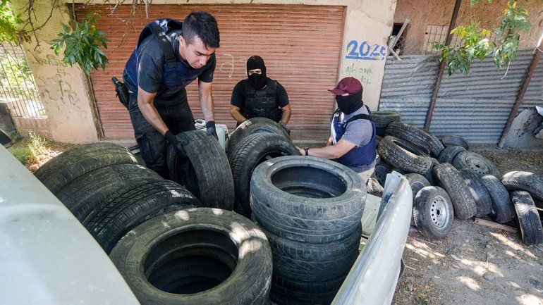 Un reducidor de cubiertas cayó por el robo a una gitana