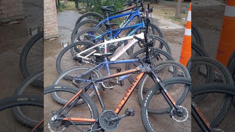 La Policía busca a los dueños de bicicletas secuestradas.