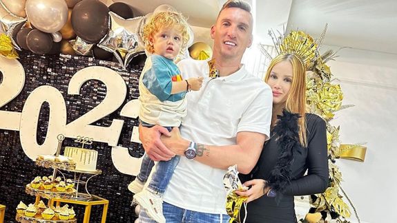 Franco Armani, Daniela Rendón y el pequeño hijo de ambos. Foto: Instagram @dafarendon-