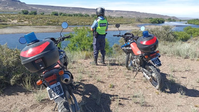 El operativo de búsqueda del pescador continúa este martes por agua