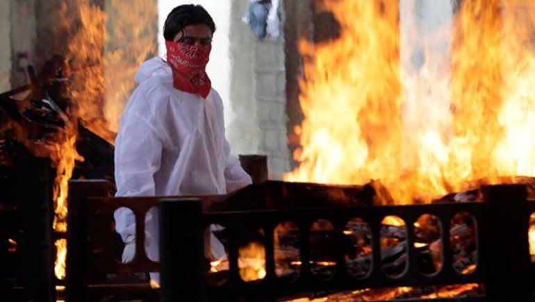 Se incendió otro hospital indio: al menos 18 muertos