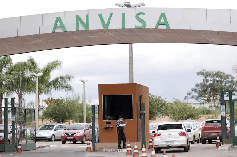 ANVISA, ente regulador brasileño. ANVISA, ente regulador brasileño.