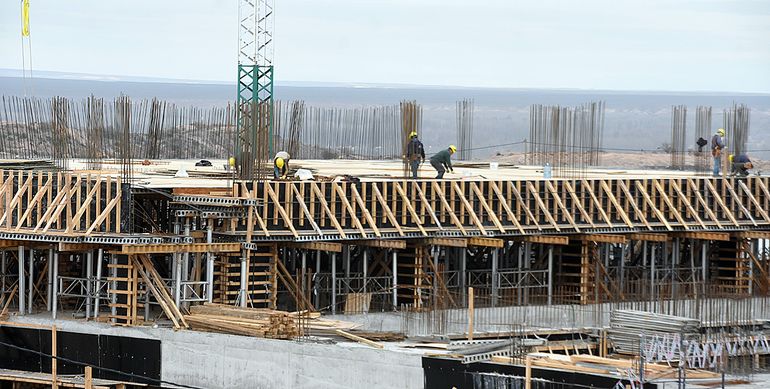 Javier Milei planteó llevar a cero la obra pública. Una de esas obras es el Norpatágónico.