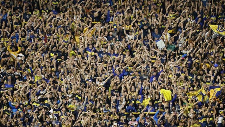 Se picó: el palito de Boca a Barcelona en las redes sociales