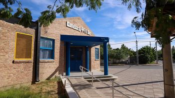 Vecinos con miedo: denuncian balaceras constantes en Valentina Sur, a una cuadra de la comisaría