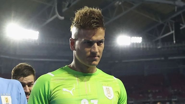 Se conocieron más chats que el arquero de Vélez