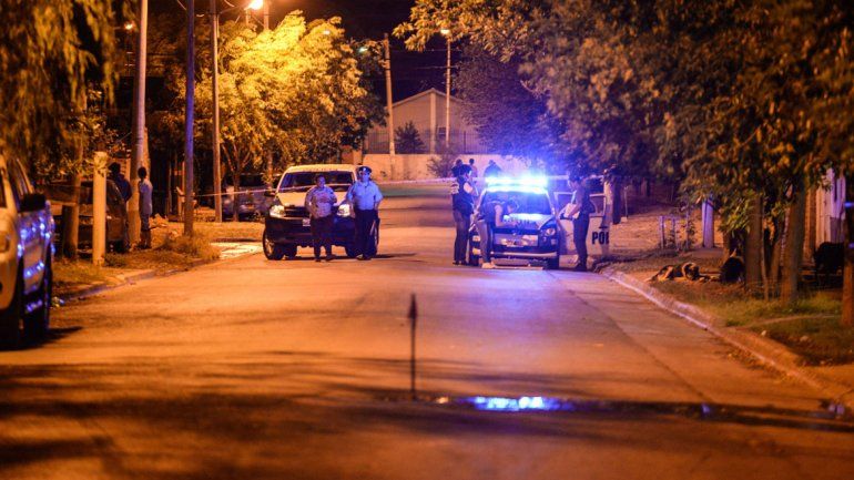 El tránsito se mantuvo cortado en esa cuadra hasta las 23.