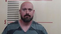 Justin Anthony Banta, el hombre acusado de llevar a cabo un macabro plan para interrumpir el embarazo de su pareja.