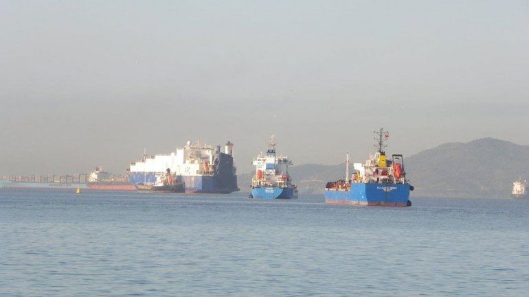 Momentos de tensión en las aguas de Gibraltar