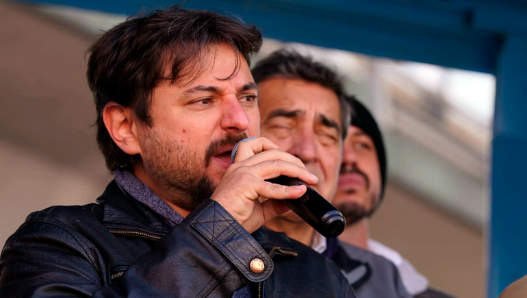 Juan Grabois se mete en la interna peronista de Neuquén. Juan Grabois se mete en la interna peronista de Neuquén.