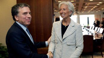 el fmi prestara 7100 millones  de dolares extra